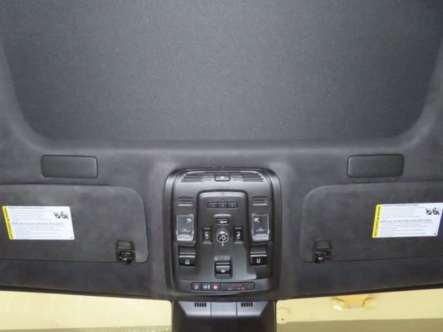 Certified 2024 Cadillac Escalade ESV Premium Luxury Platinum w/ Heavy-Duty Trailer Package image 30