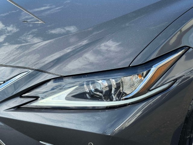 Certified 2023 Lexus ES 350 w/ Premium Package FWD image 12