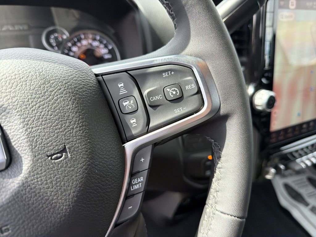 Used 2025 RAM 2500 Big Horn AWD/4WD image 20
