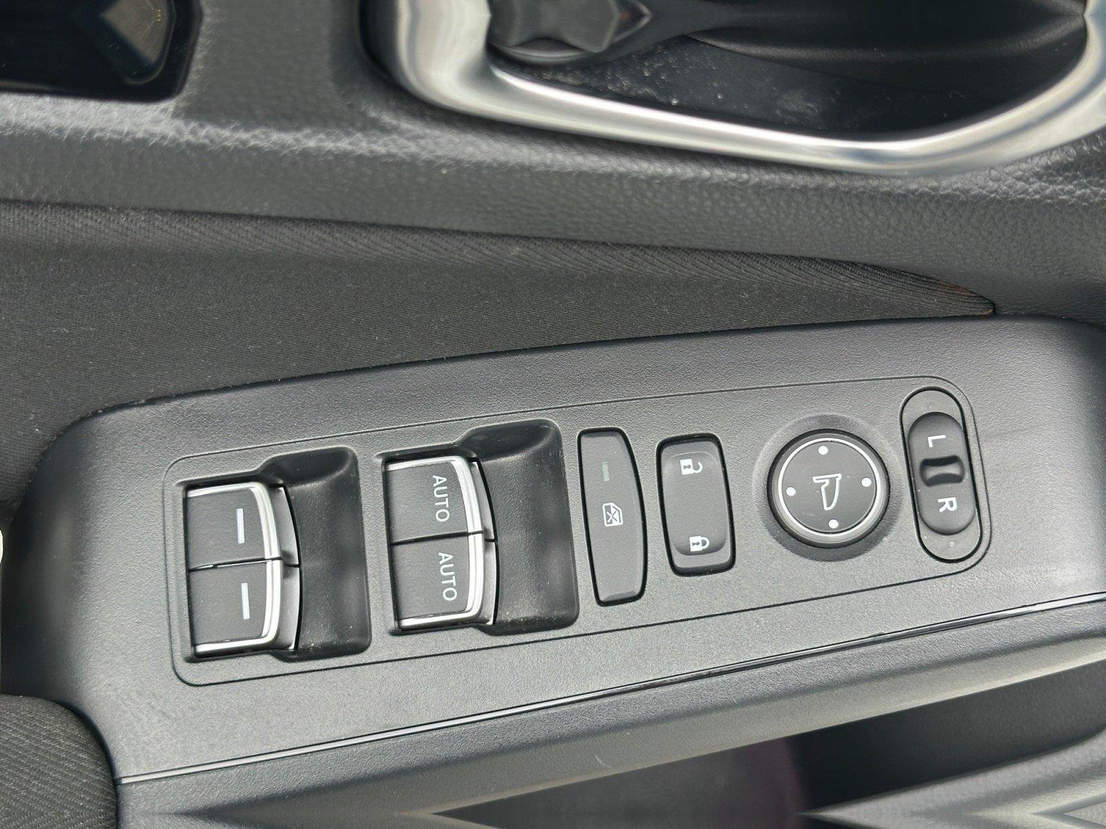 Used 2023 Honda Civic EX image 8