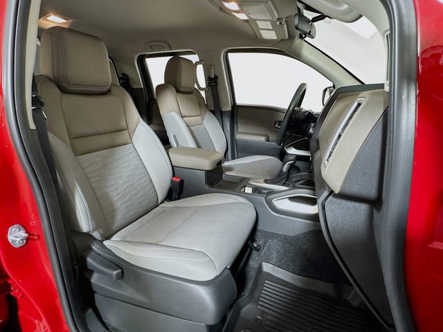 Used 2024 Nissan Frontier SV w/ SV Convenience Package RWD image 25
