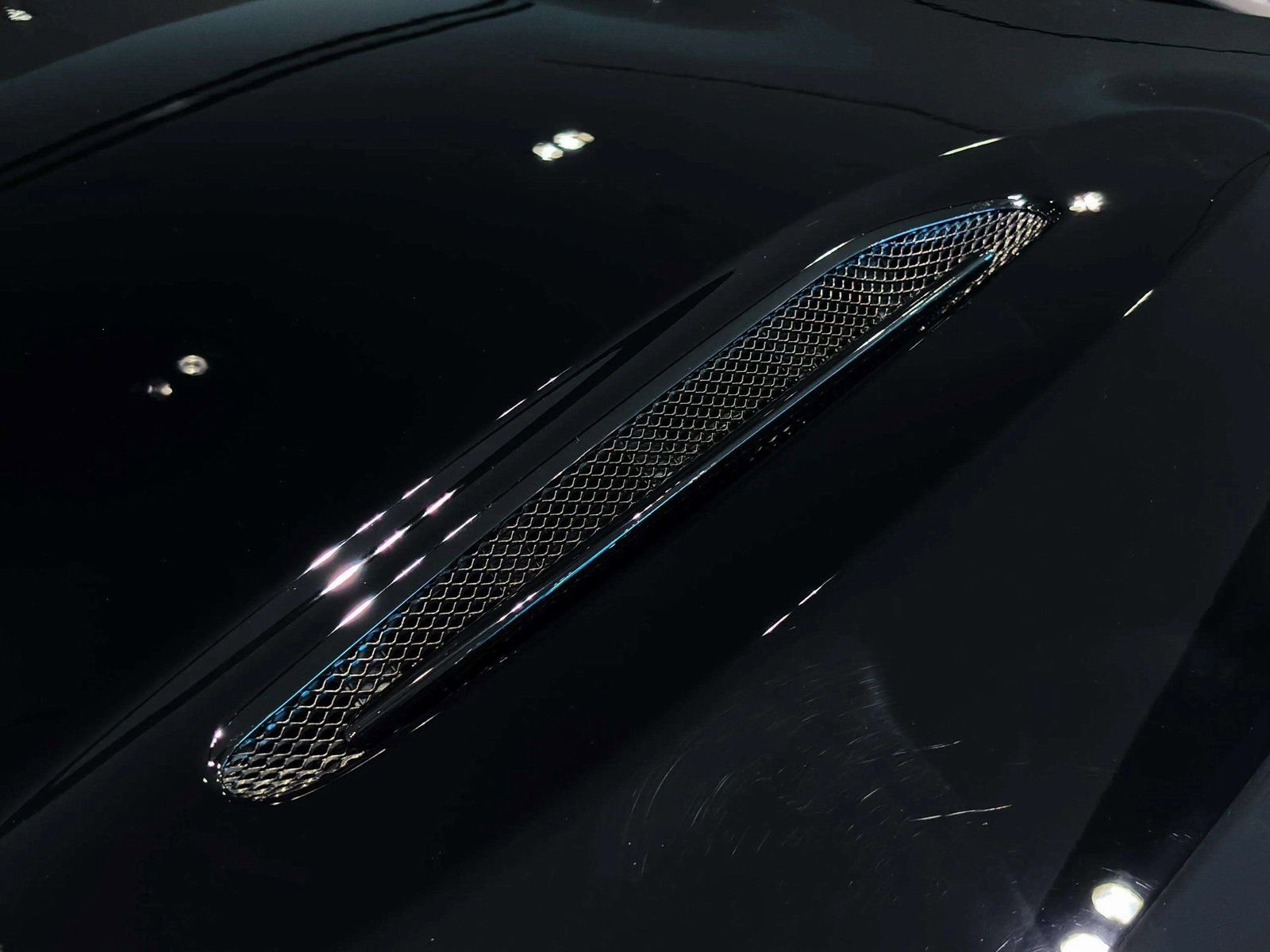 New 2026 Aston Martin DBX S image 53