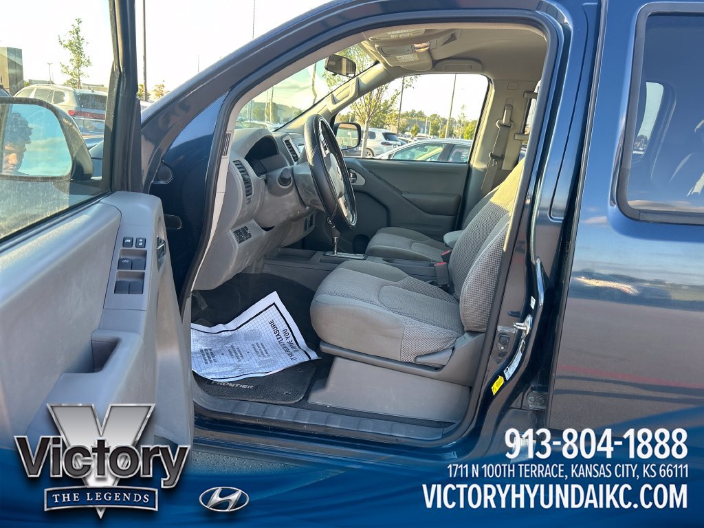 Used 2019 Nissan Frontier SV RWD image 12