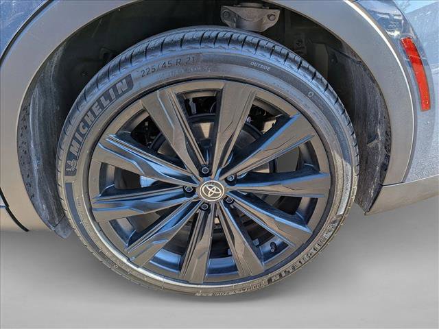 Used 2025 Toyota Crown Nightshade image 24