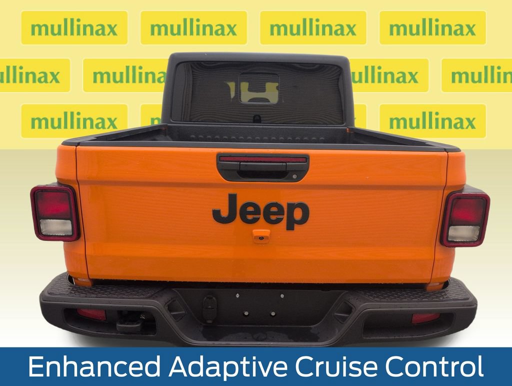 Used 2025 Jeep Gladiator Sport AWD/4WD image 29