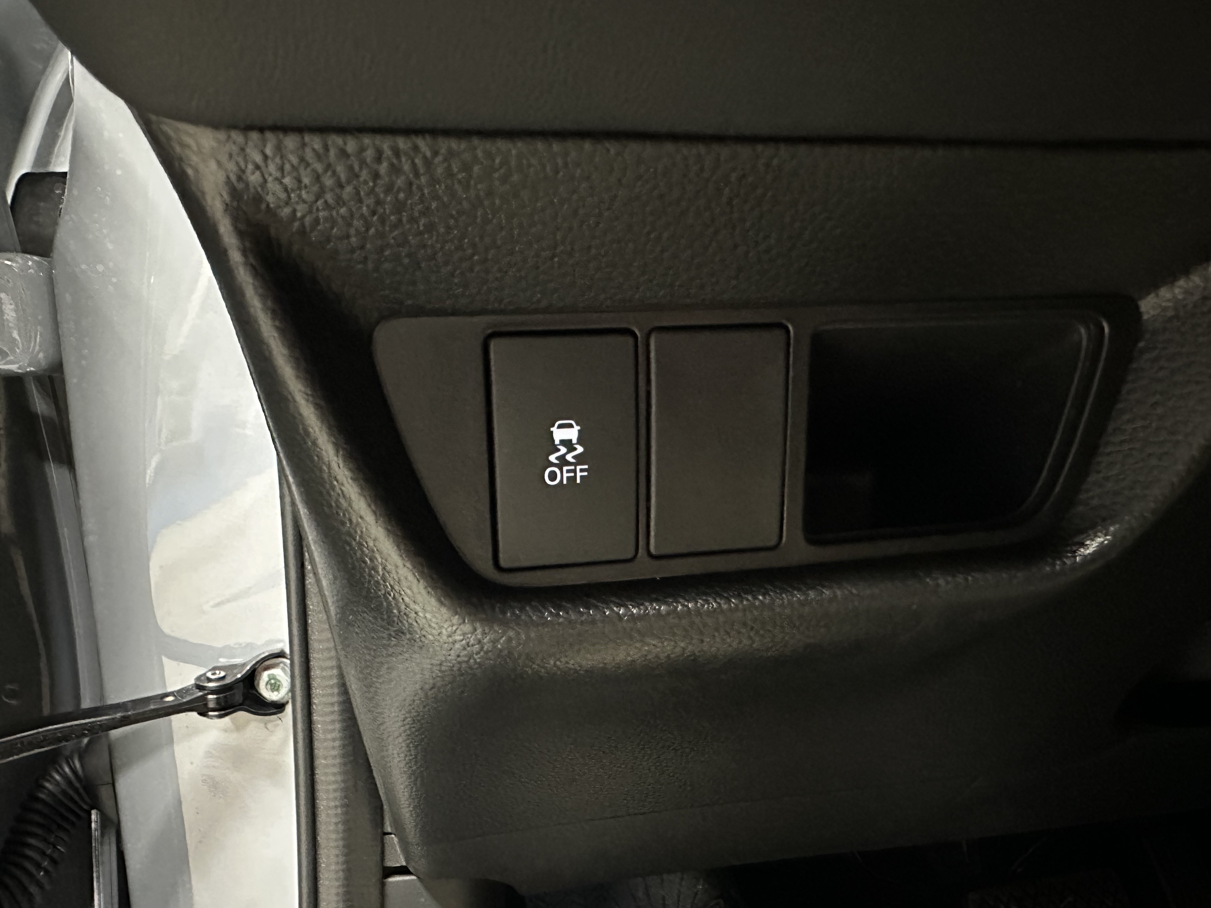 New 2027 Honda HR-V EX-L image 17