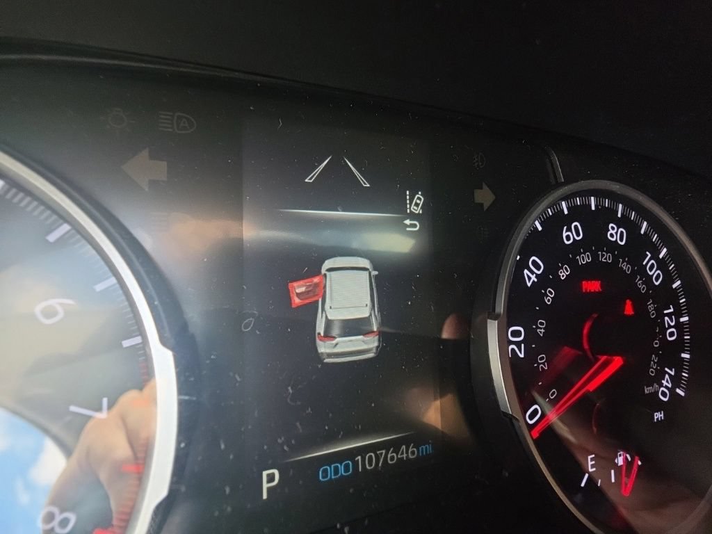 Used 2021 Toyota RAV4 XLE Premium AWD/4WD image 16