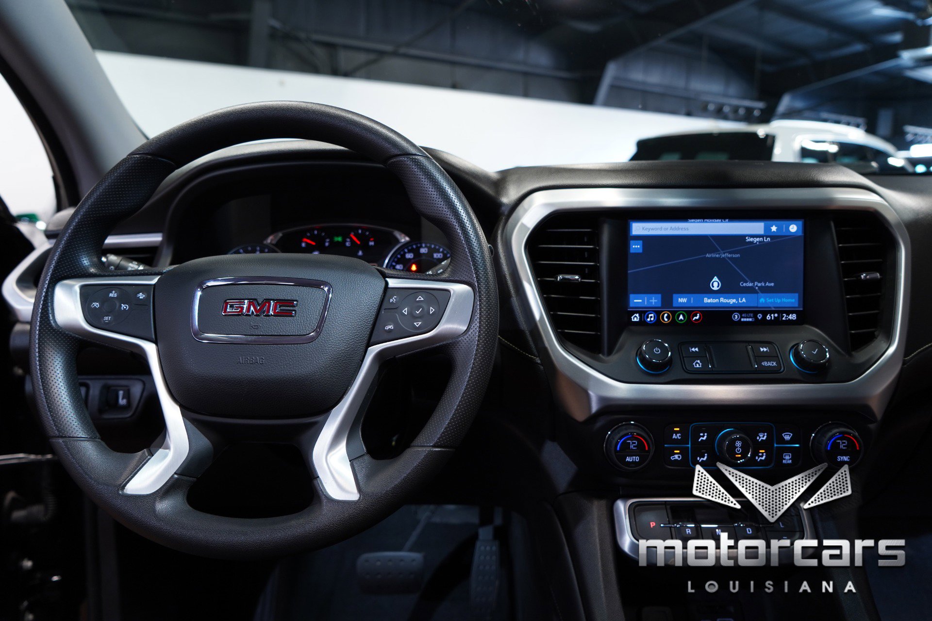 Used 2022 GMC Acadia SLE w/ Driver Convenience Package image 32