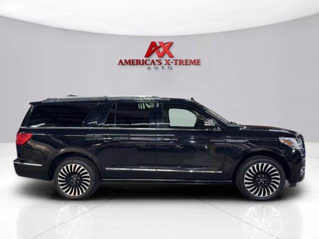 Used 2020 Lincoln Navigator L Black Label w/ Cargo Convenience Package image 8