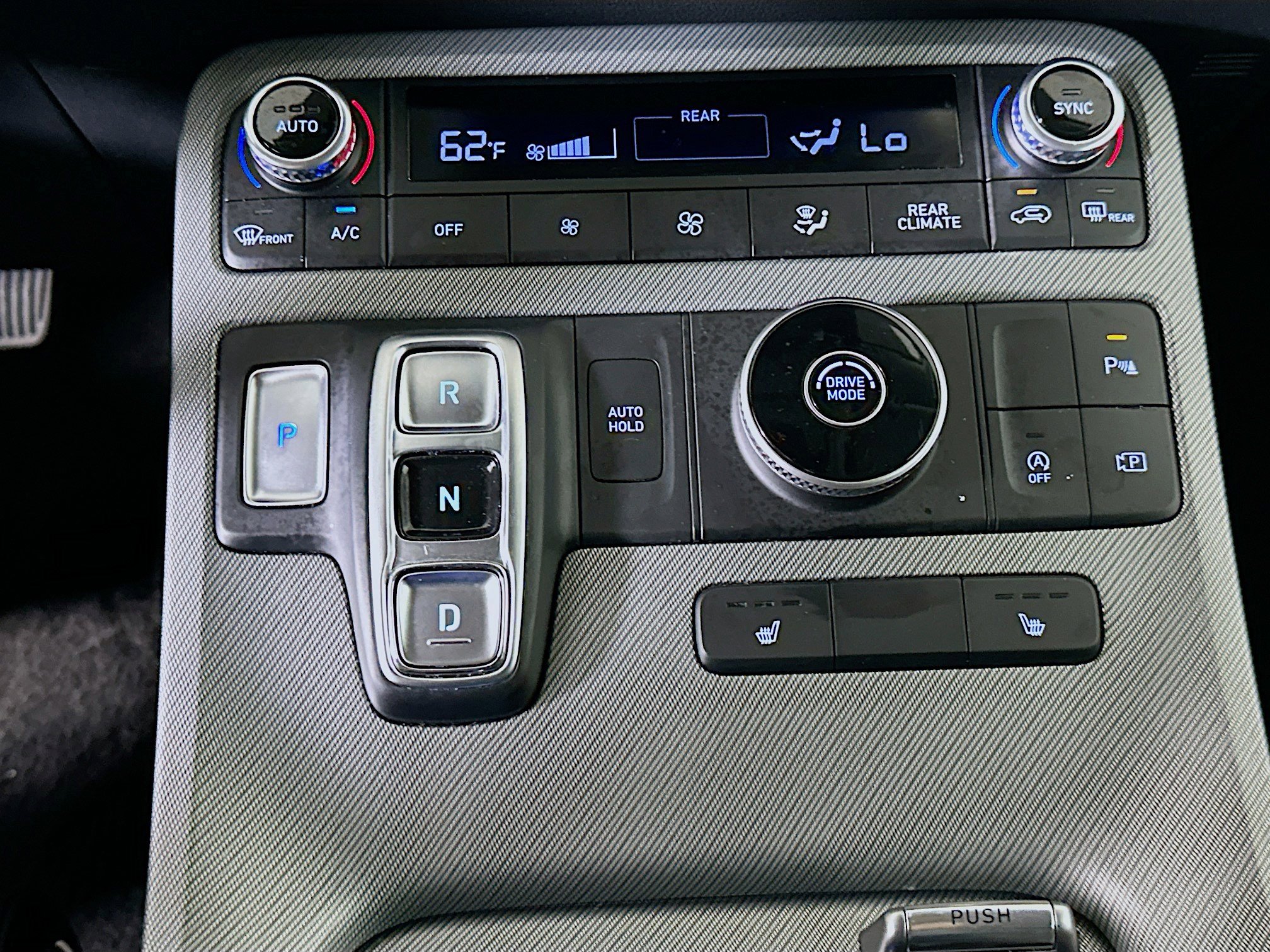 Used 2025 Hyundai Palisade SEL image 25