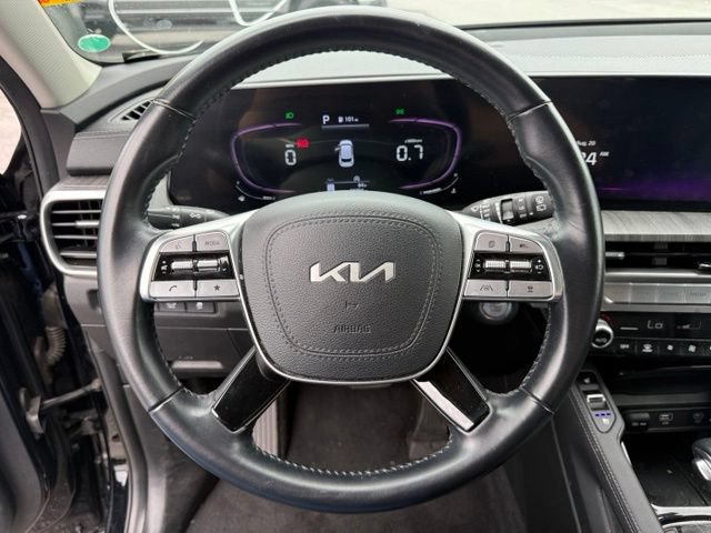 Used 2024 Kia Telluride EX w/ EX Captain's Chair Package FWD image 20