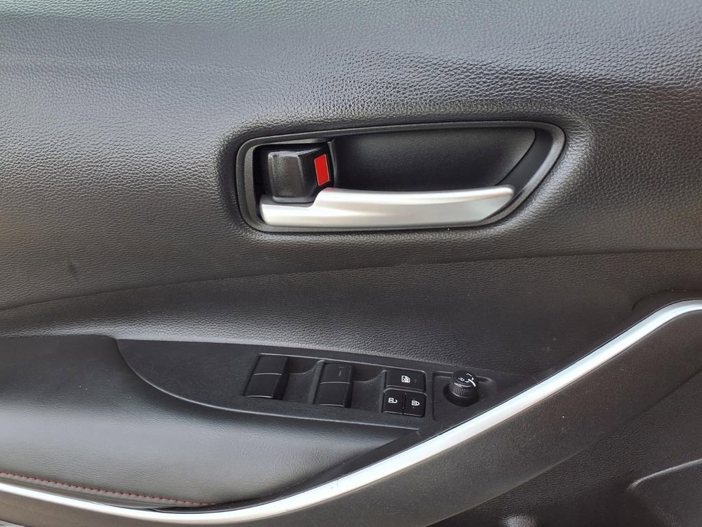 Used 2024 Toyota Corolla SE Nightshade image 17