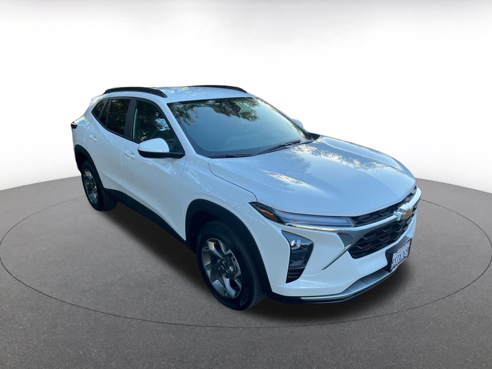 Used 2025 Chevrolet Trax LT w/ LT Convenience Package