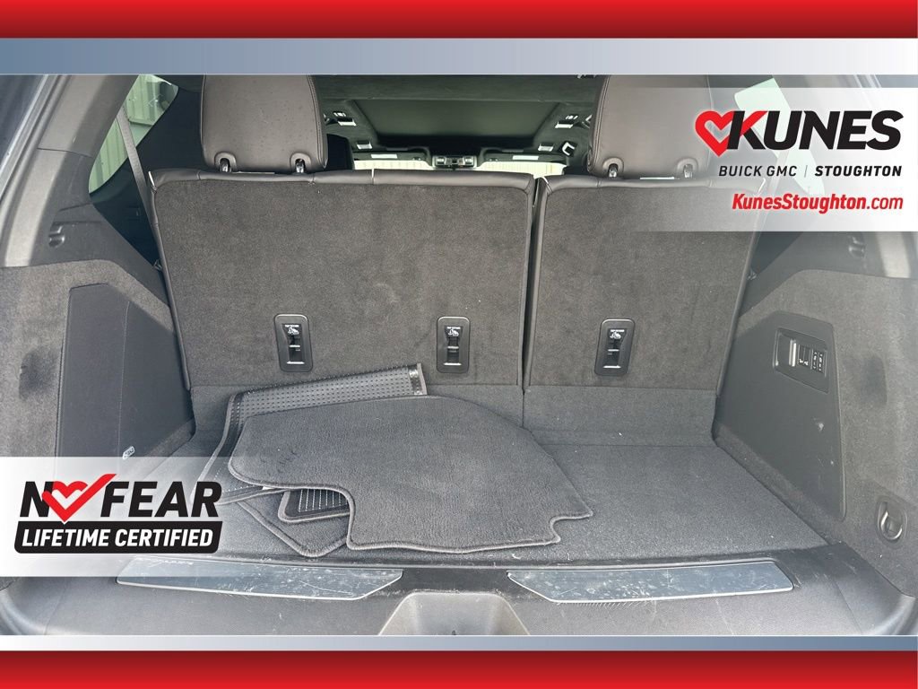 Used 2023 Cadillac Escalade V image 46