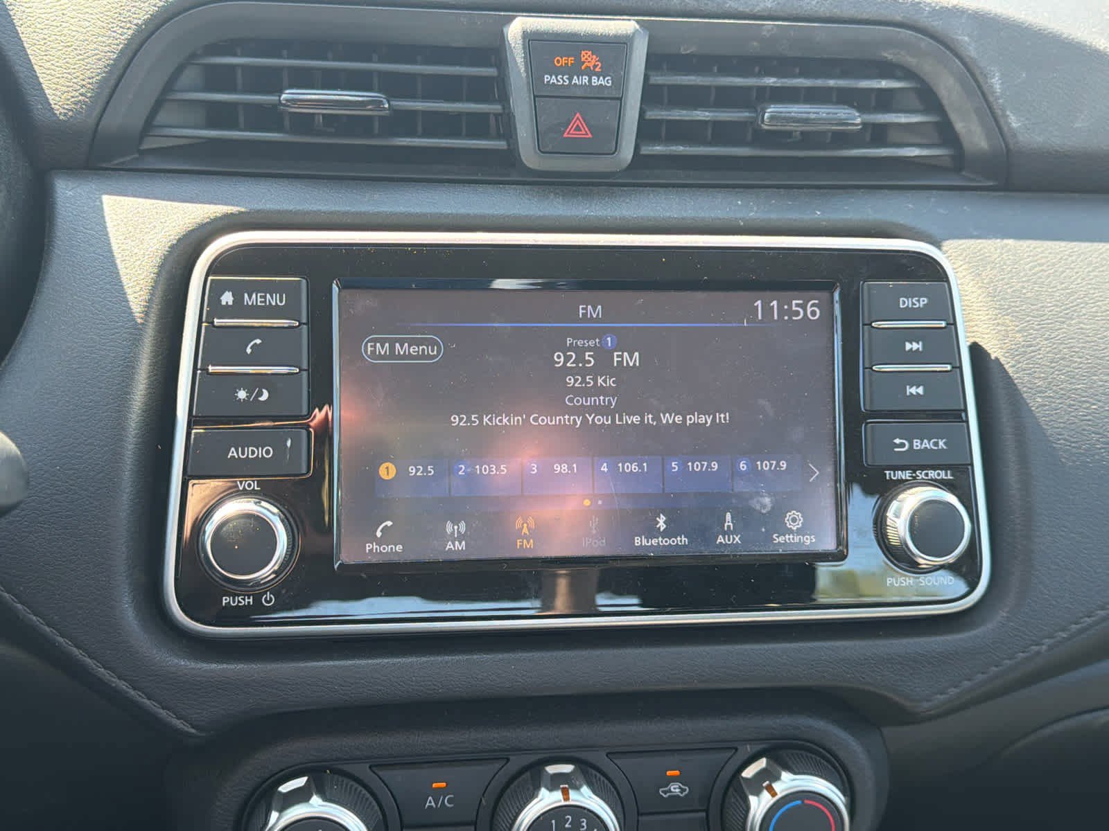 Used 2025 Nissan Versa S w/ S Plus Package image 31