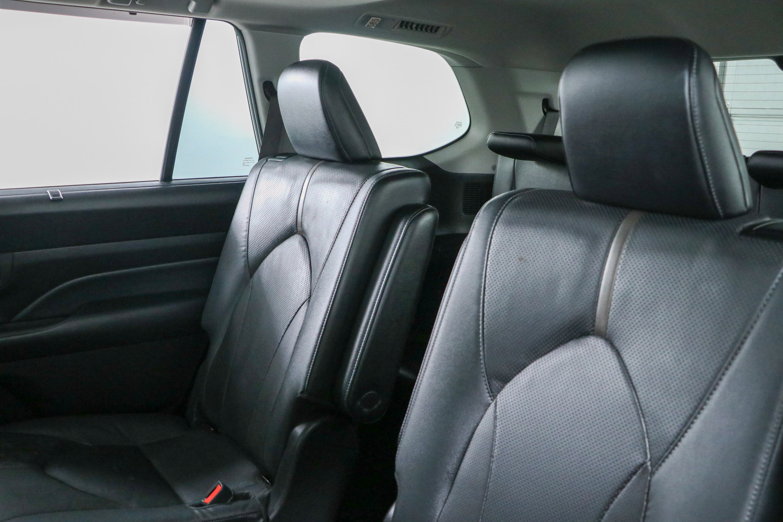 Used 2024 Toyota Grand Highlander AWD image 26