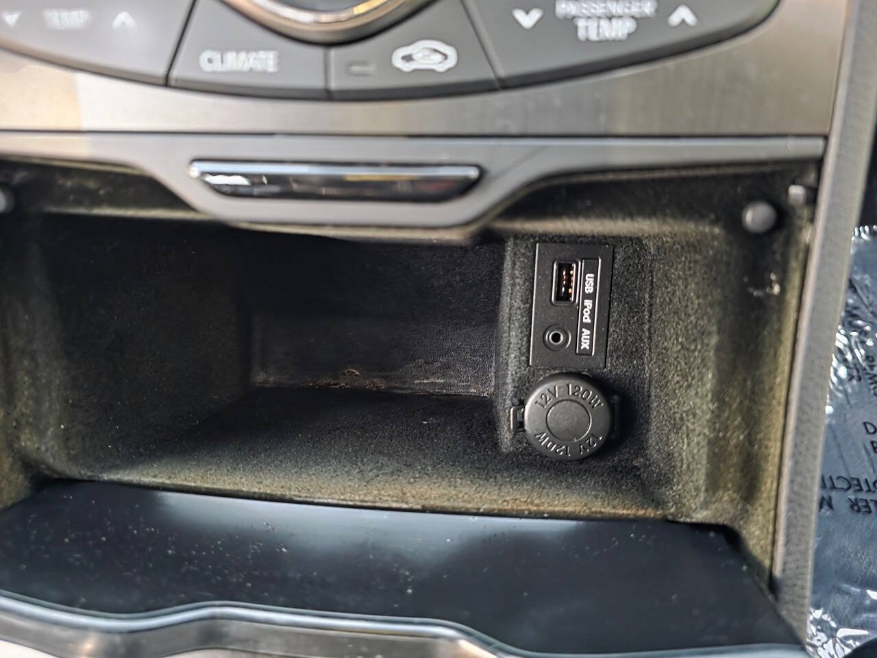 Used 2012 Hyundai Azera FWD image 36