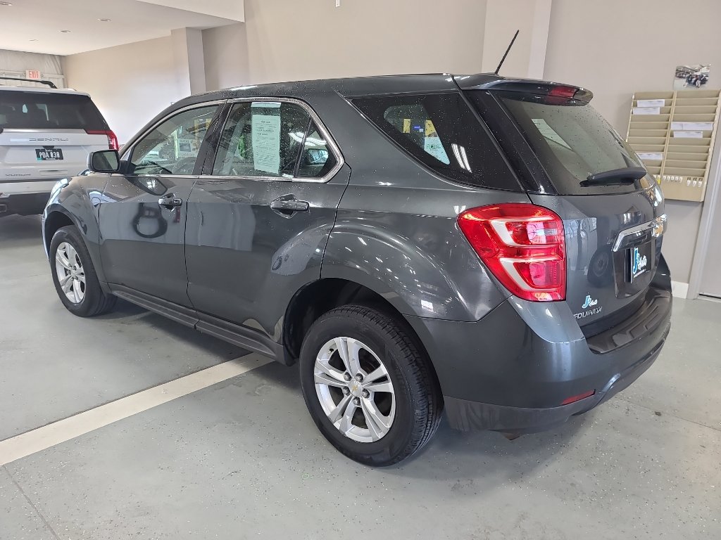Used 2017 Chevrolet Equinox LS image 7