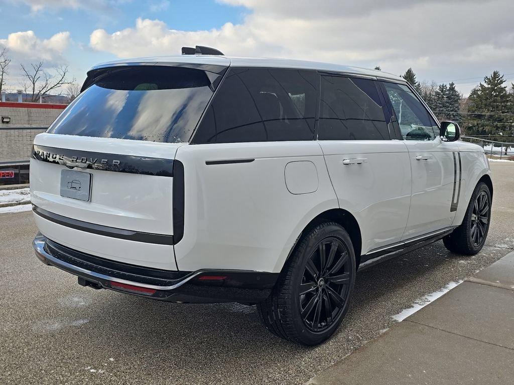 New 2025 Land Rover Range Rover SE AWD/4WD image 5