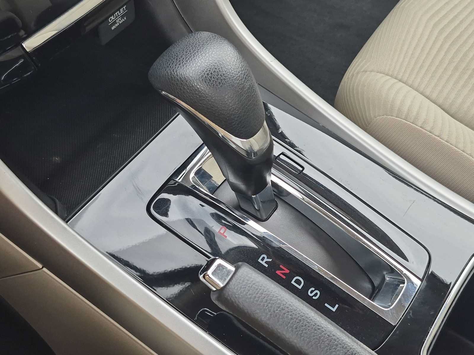 Certified 2017 Honda Accord LX image 27