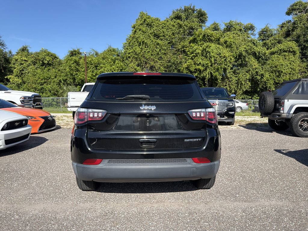 Used 2020 Jeep Compass Sport FWD image 4