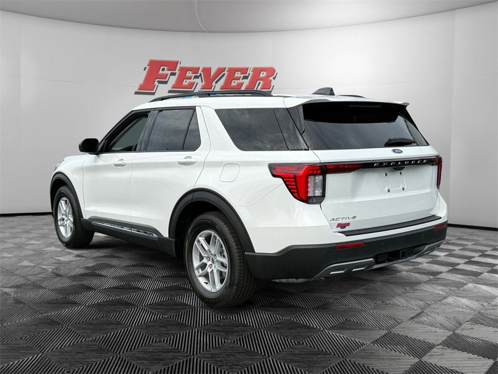 New 2025 Ford Explorer Active w/ Active Comfort Package image 5