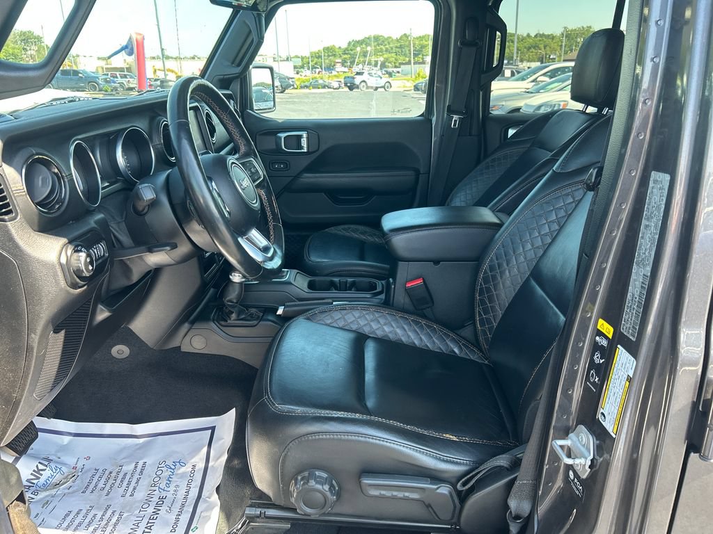 Used 2021 Jeep Gladiator Overland AWD/4WD image 13