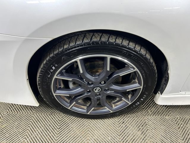 Used 2017 Nissan Sentra NISMO w/ NISMO Premium Package FWD image 11