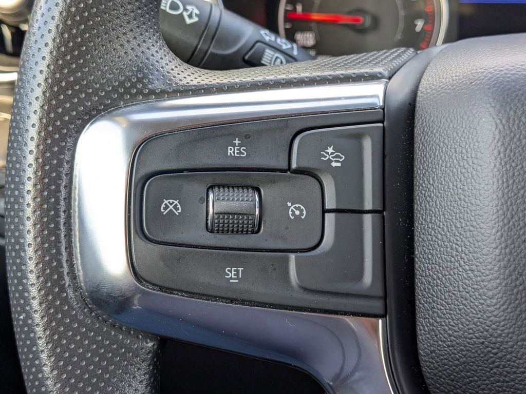 Used 2025 Chevrolet Blazer LT image 15