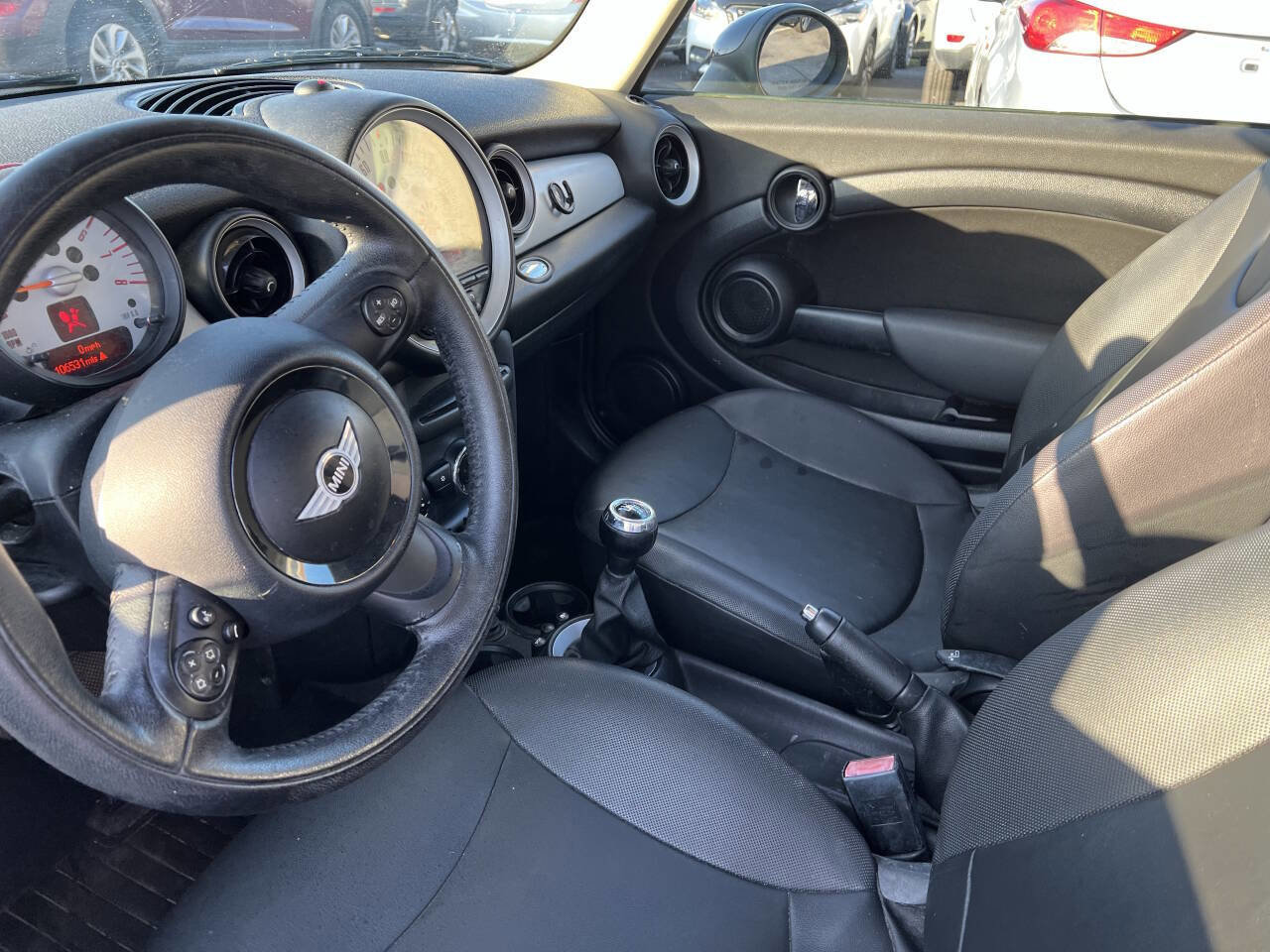 Used 2012 MINI Cooper Hardtop image 10