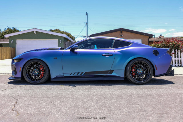 Used 2024 Ford Mustang GT Premium RWD image 3