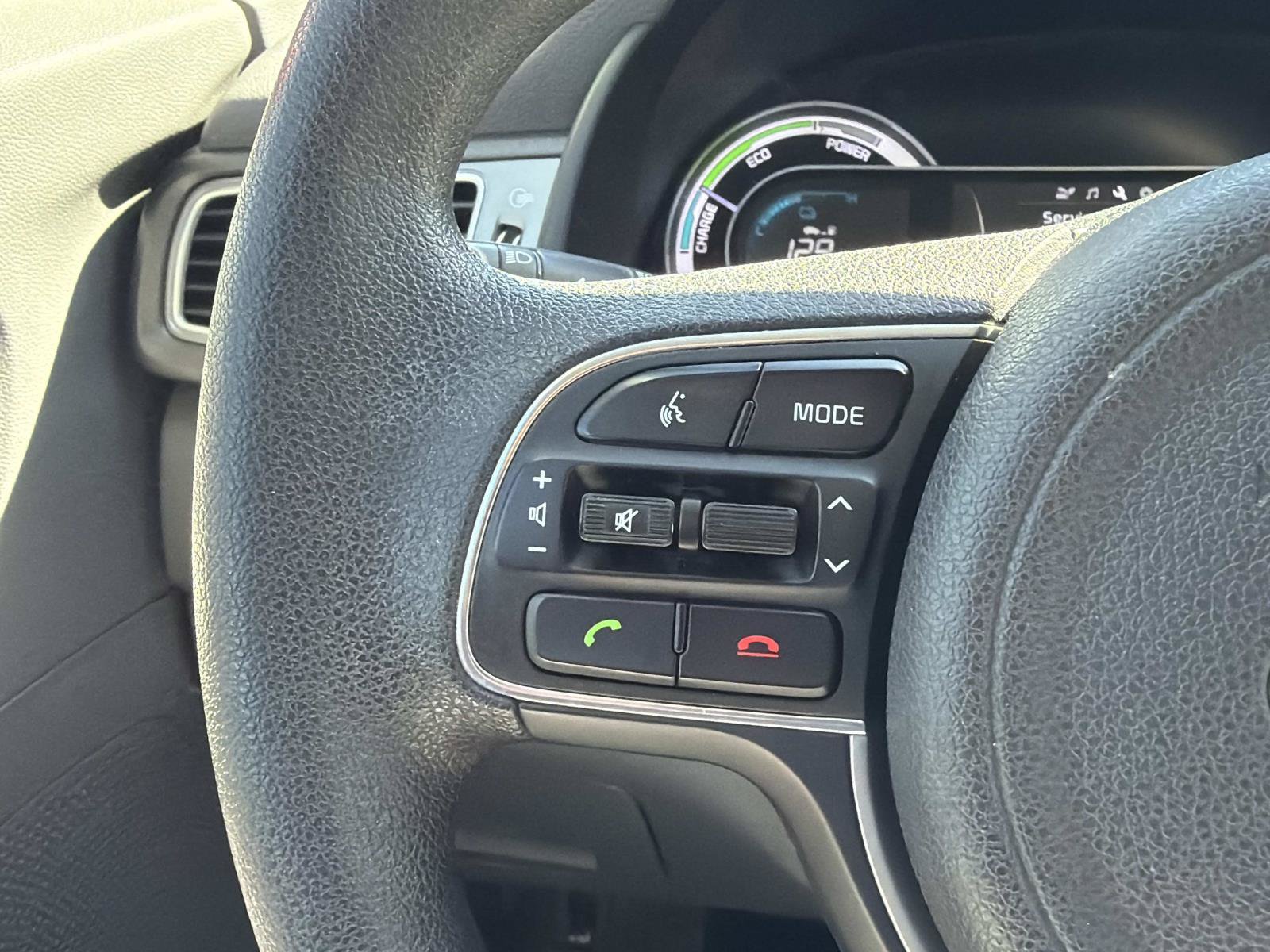Used 2019 Kia Niro LX FWD image 16