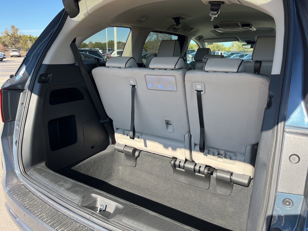 Used 2026 Honda Odyssey Touring image 10