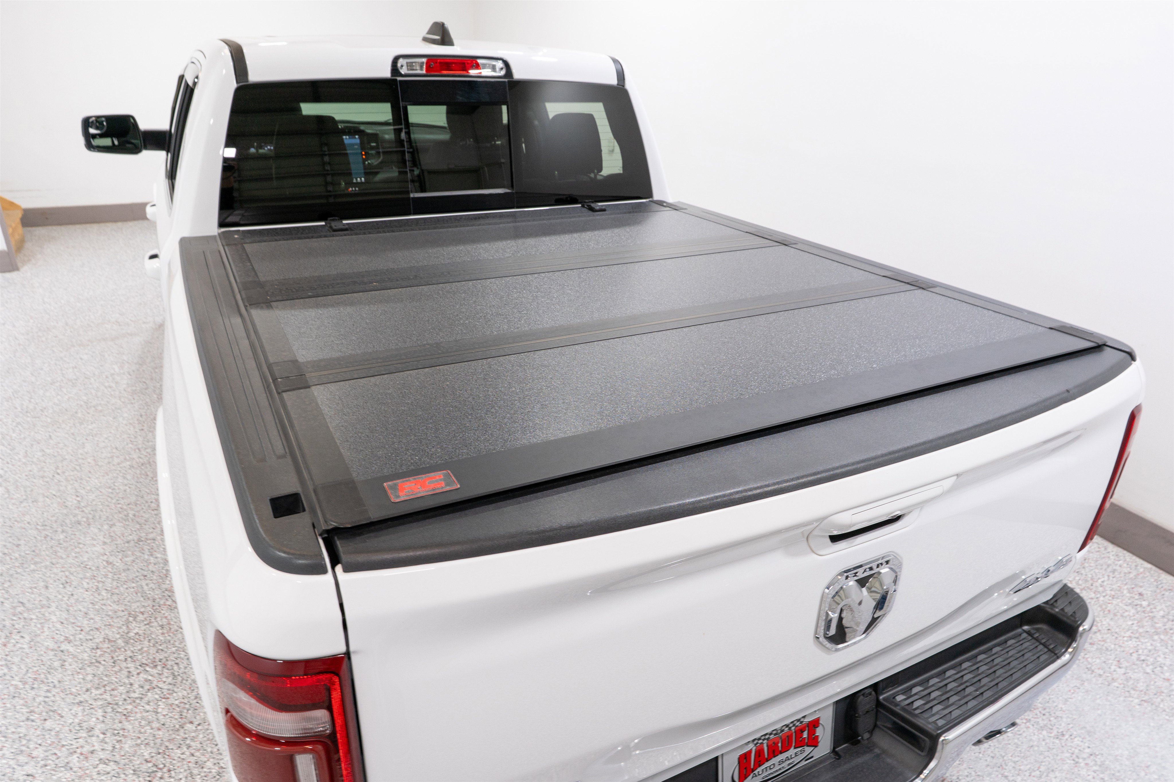 Used 2024 RAM 1500 Limited AWD/4WD image 11