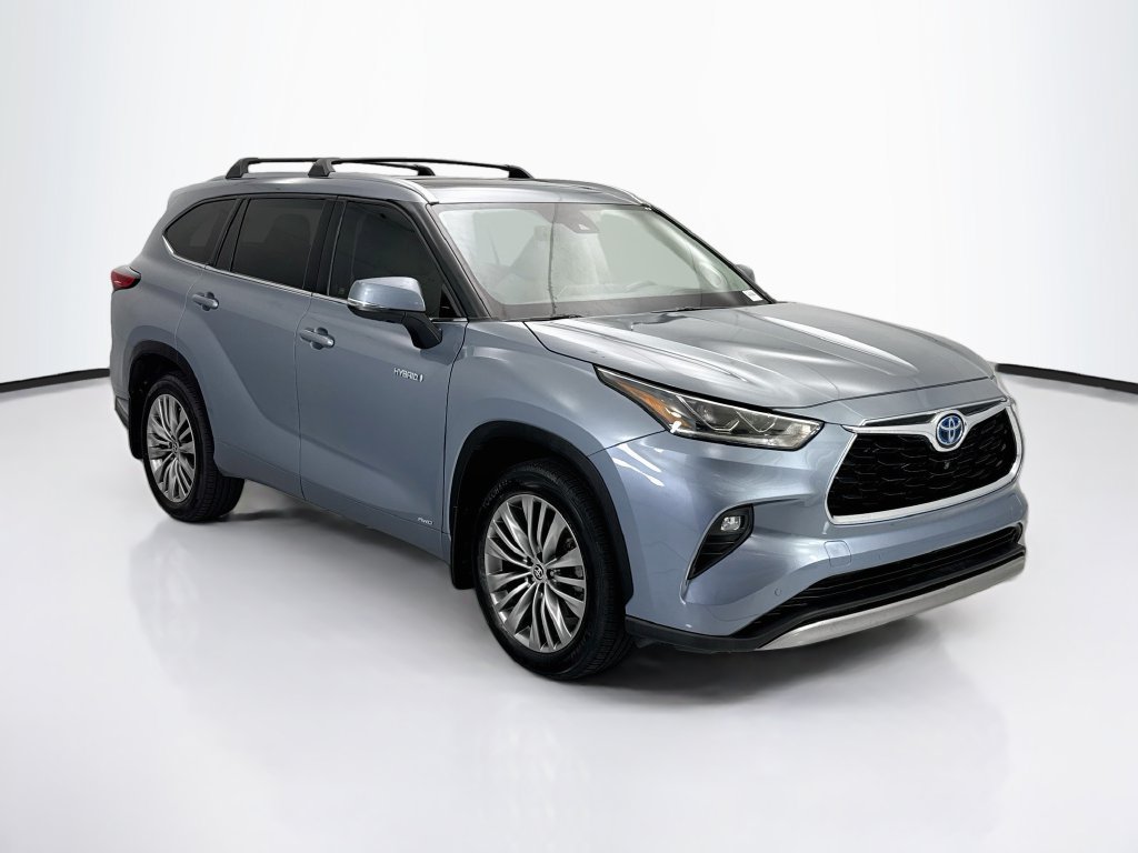 Used 2020 Toyota Highlander Platinum AWD/4WD image 3