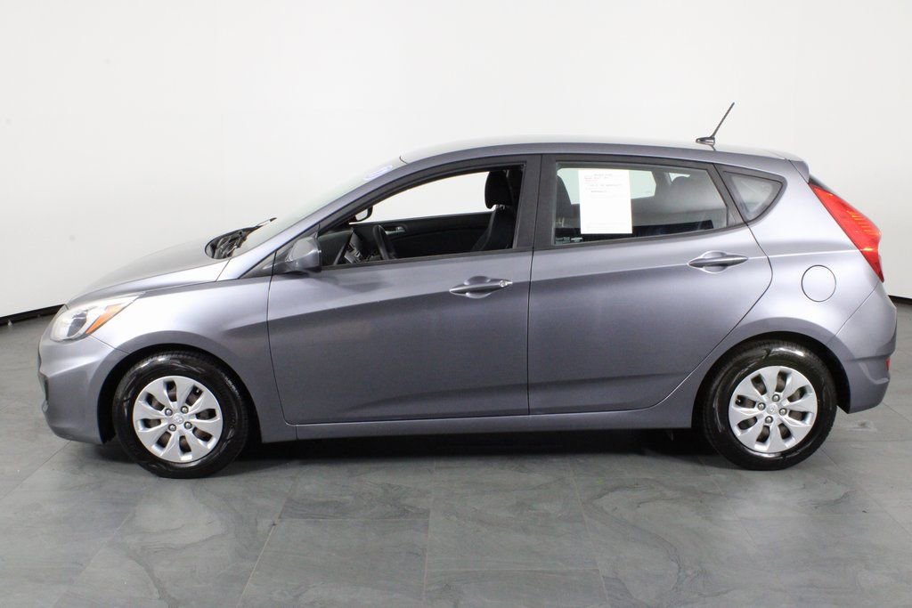 Used 2017 Hyundai Accent SE image 8