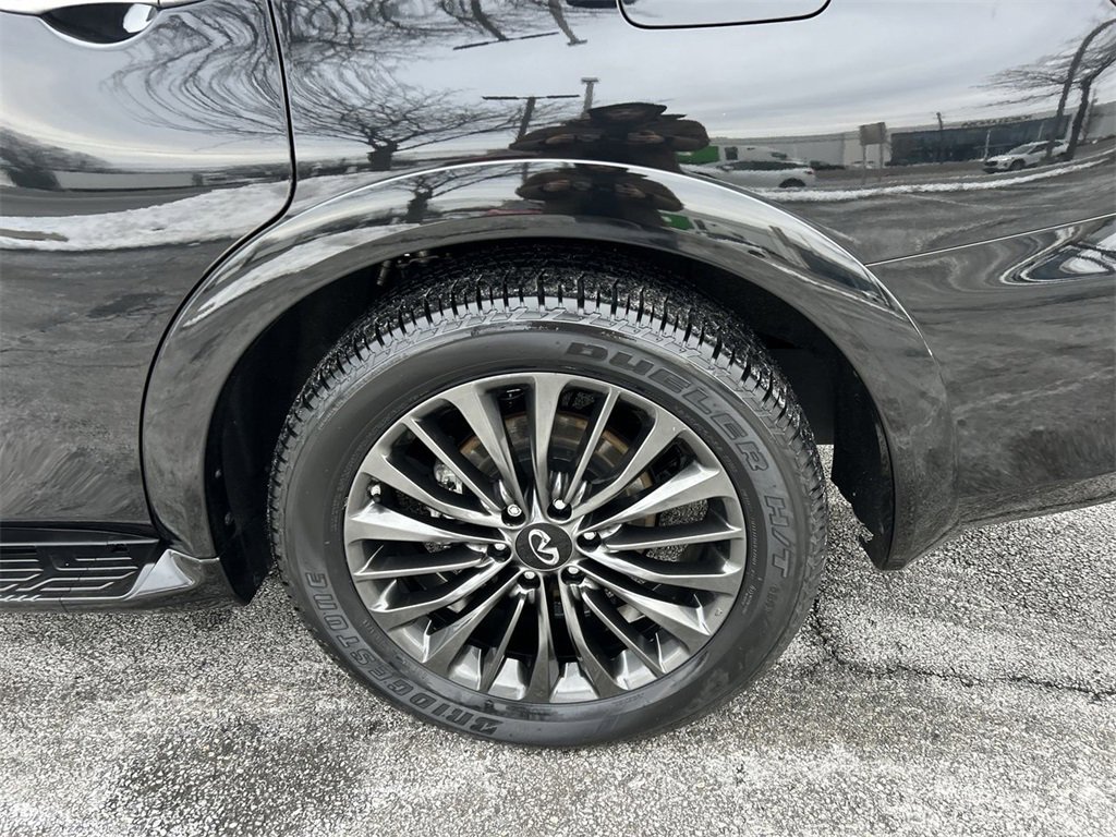 Certified 2024 INFINITI QX80 Sensory w/ Cargo Package image 11