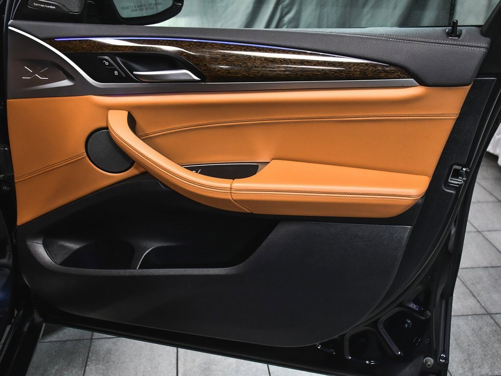 Used 2019 BMW X4 M40i image 15