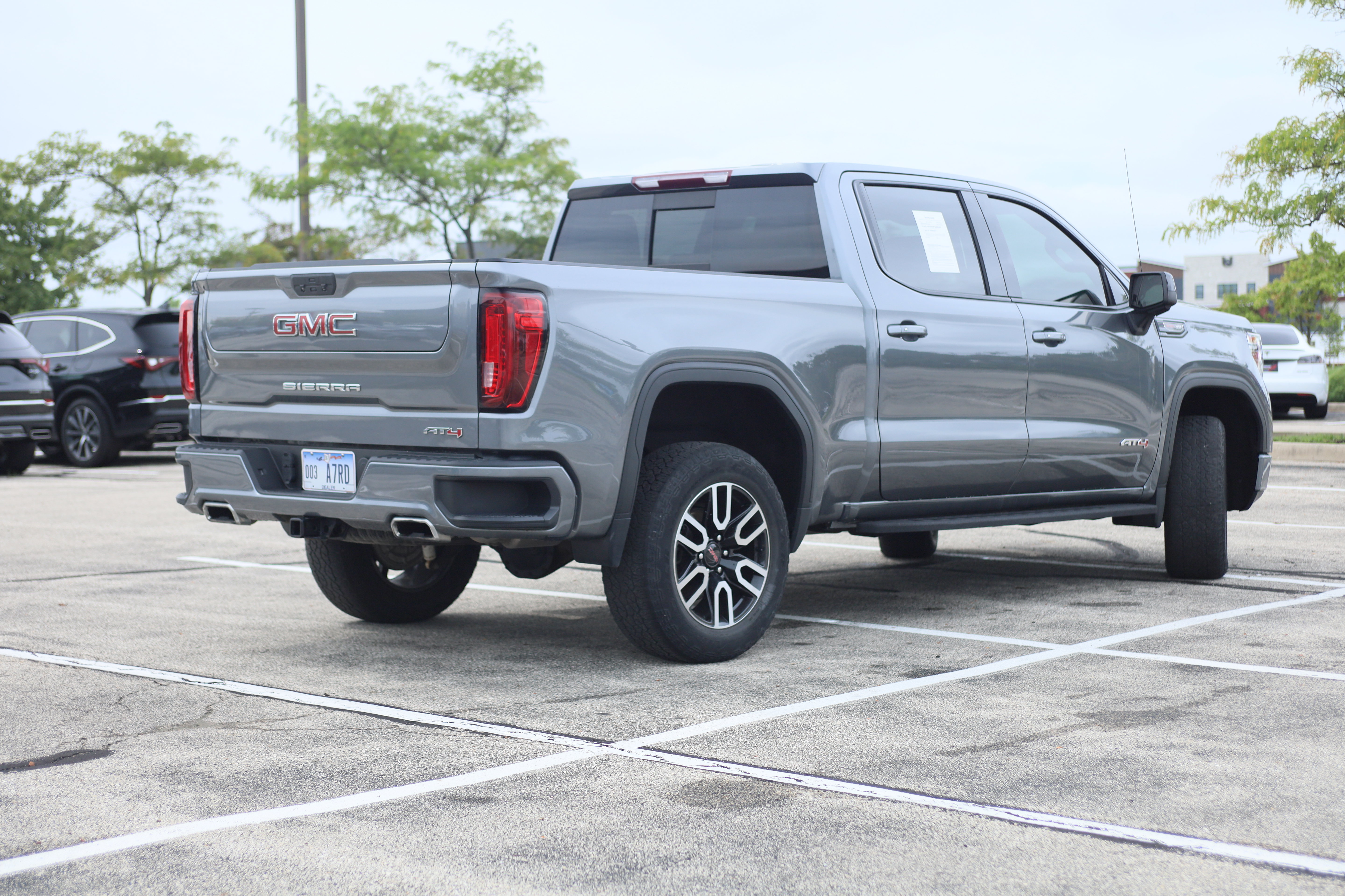 Used 2022 GMC Sierra 1500 AT4 w/ AT4 Preferred Package AWD/4WD image 6