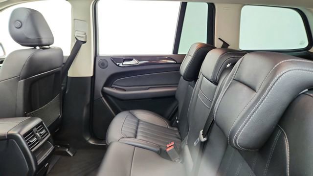 Used 2017 Mercedes-Benz GLS 450 4MATIC image 33