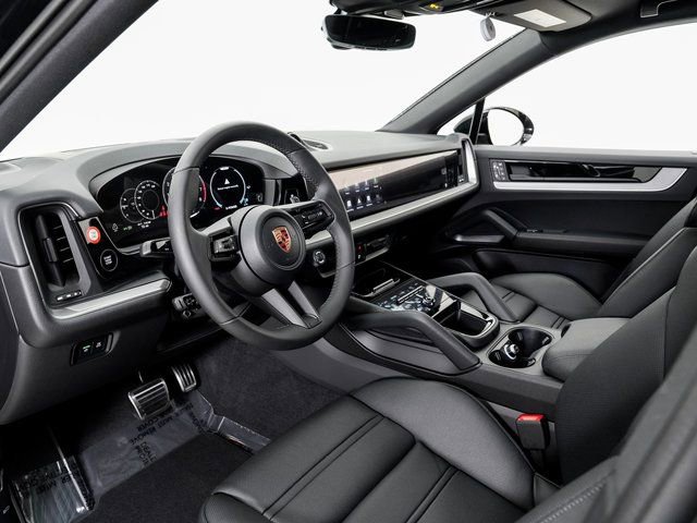 New 2026 Porsche Cayenne S image 4
