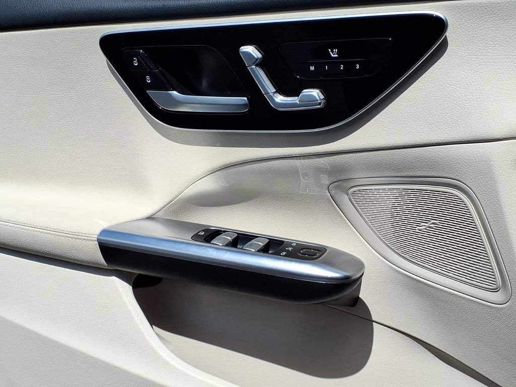 Certified 2023 Mercedes-Benz C 300 Sedan image 49