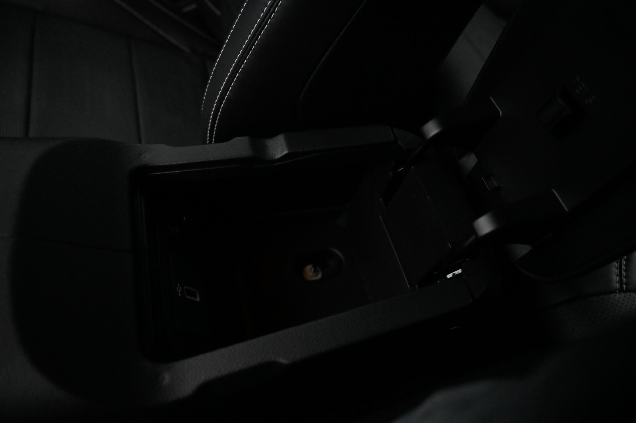 Used 2022 Ford Mustang Shelby GT500 w/ Technology Package image 35