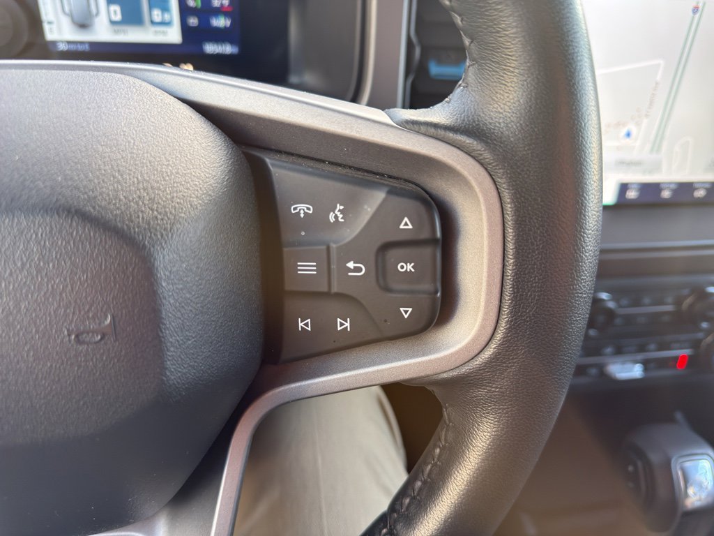 Used 2023 Ford Bronco Outer Banks image 19