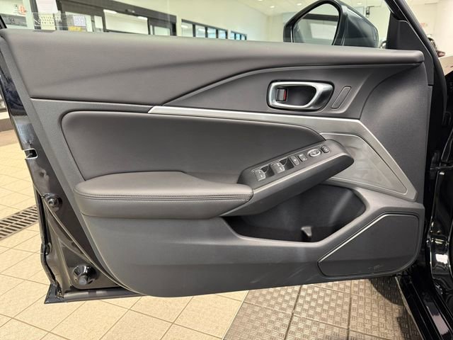 Certified 2025 Acura Integra Base image 11