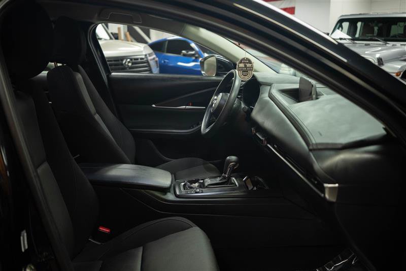 Used 2025 MAZDA CX-30 AWD 2.5 S image 12