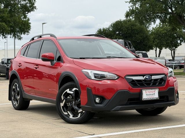 Used 2021 Subaru Crosstrek 2.5i Limited w/ Moonroof Package 2 AWD/4WD image 2