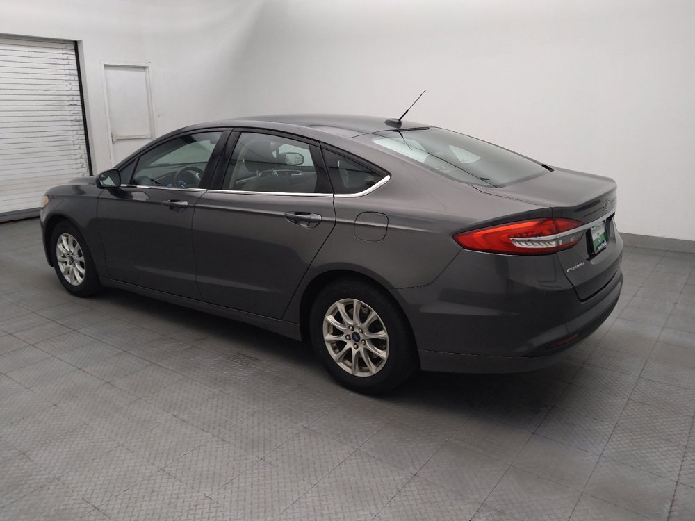 Used 2018 Ford Fusion S FWD image 3