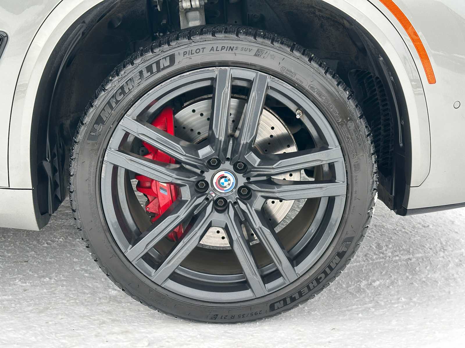 Used 2022 BMW X5 M w/ Competition Package 2 image 9