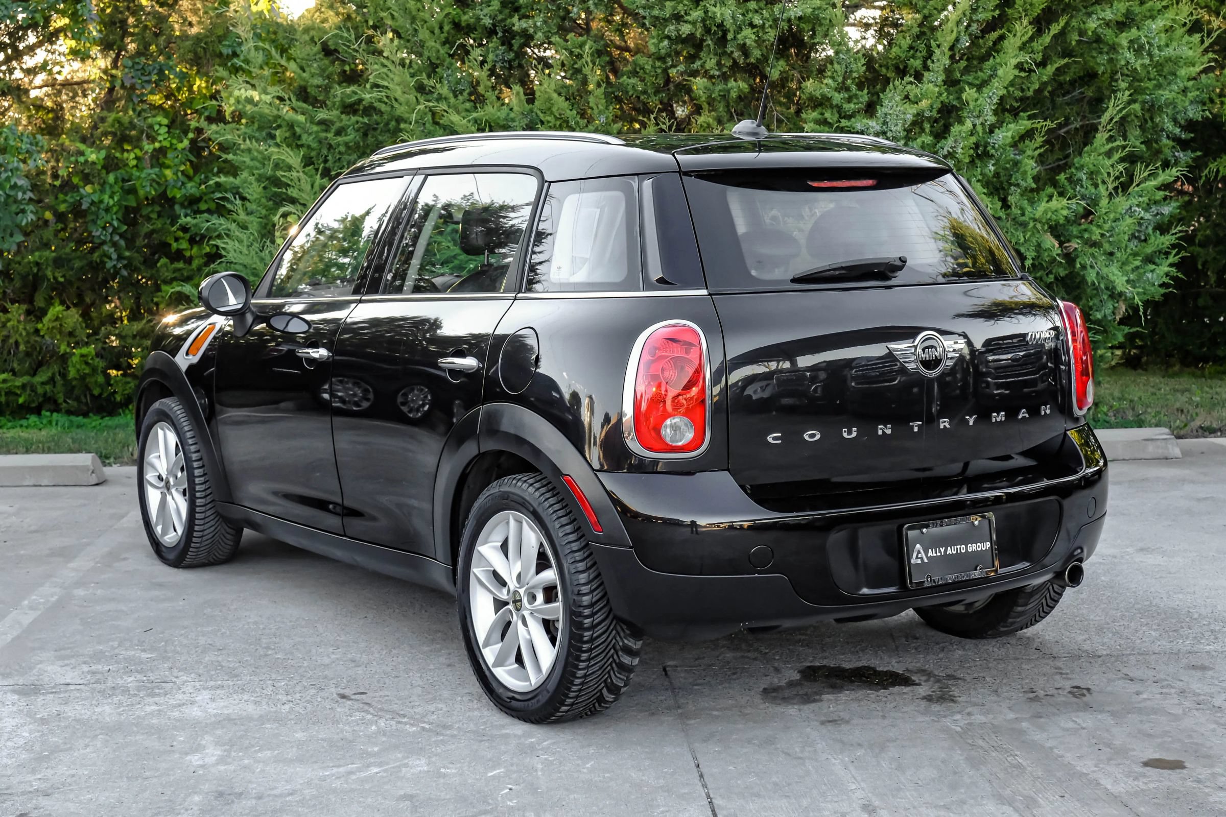 Used 2014 MINI Cooper Countryman FWD image 10